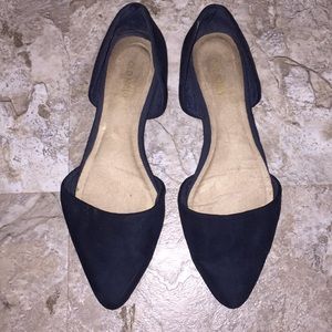 💚 Royal blue flats.